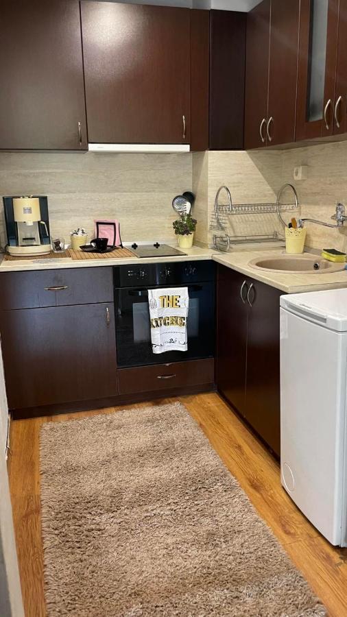 ブルガスLotos Apartamentアパートメント エクステリア 写真